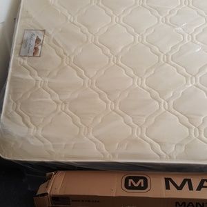 Queen mattress